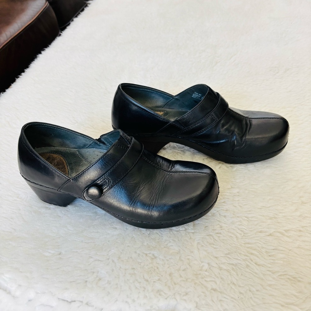 Dansko Black Leather Slip-On Clogs - Picture 3 of 13